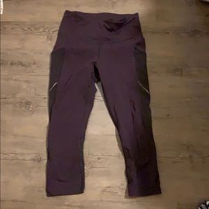 Beautiful deep purple crops from lululemon